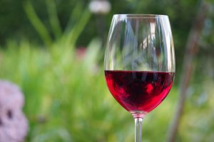 red-wine-1369425_1920